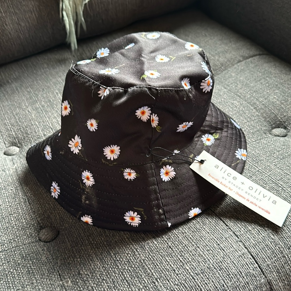 Alice & Olivia Bucket Hat.